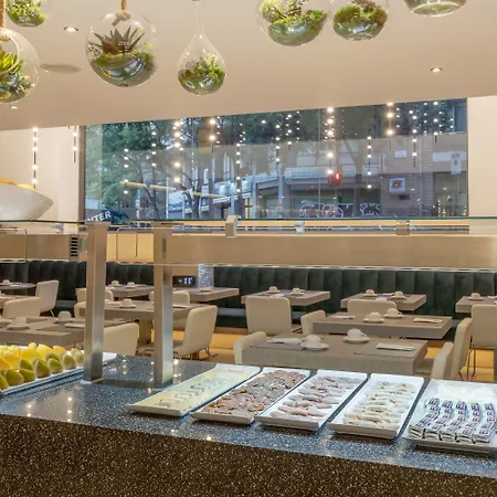 Ilunion Auditori Hotel 3*