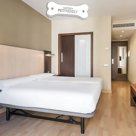 Ilunion Auditori Hotel 3*