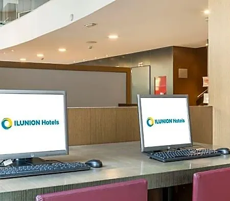 Ilunion Auditori Szálloda 3*