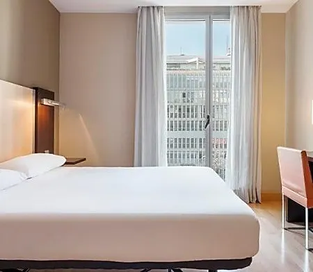 Hotel Ilunion Auditori Barcelona