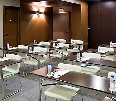 Ilunion Auditori 3*