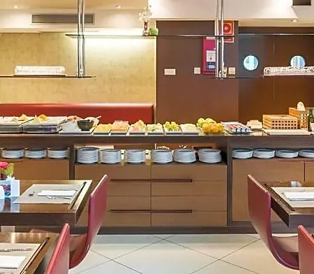 Ilunion Auditori Hotel