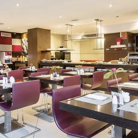 Ilunion Auditori Otel 3*