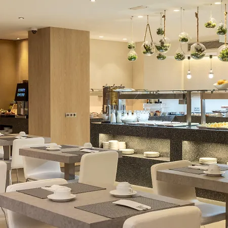 Otel Ilunion Auditori Barselona